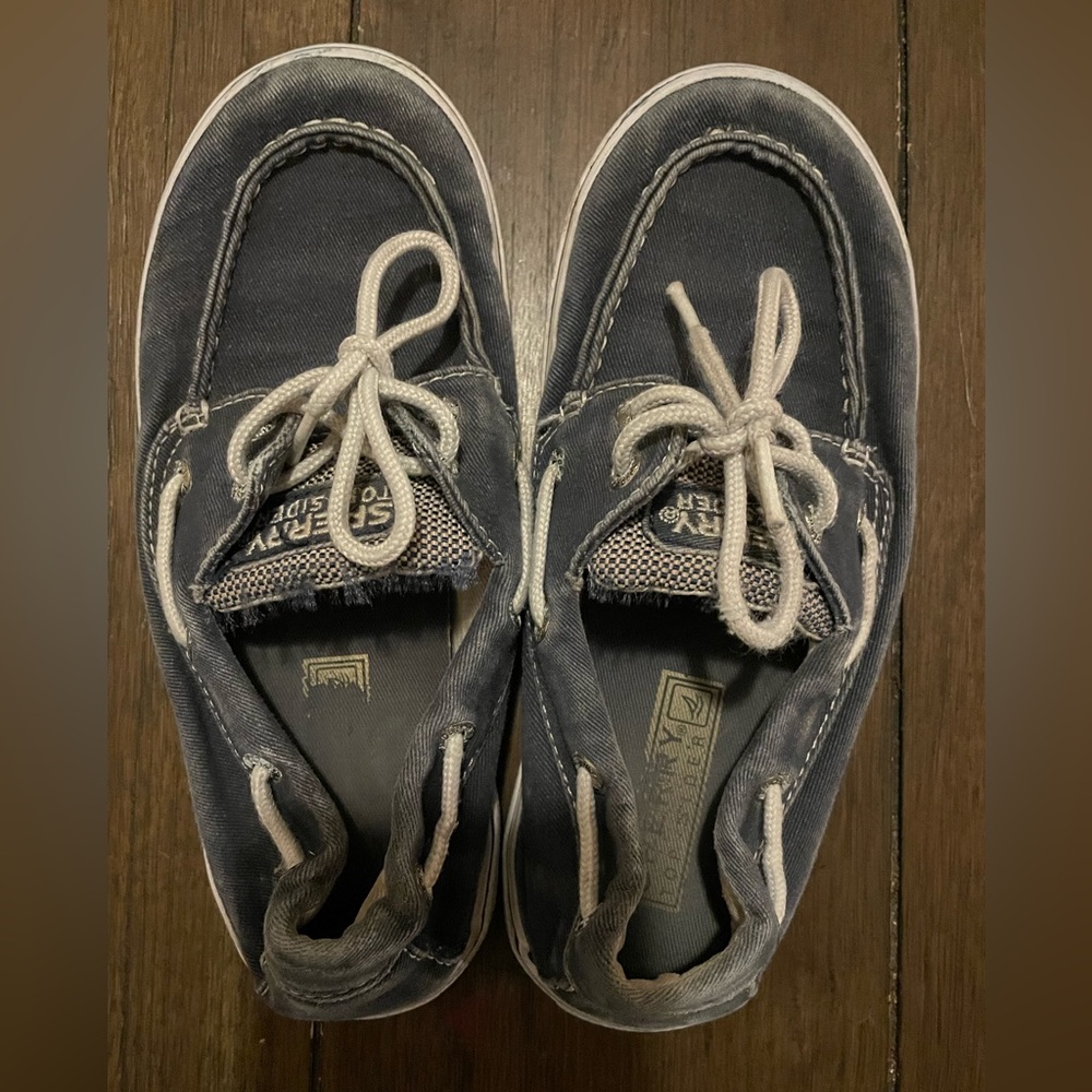 🔴 Sperrys Kids size 1.5